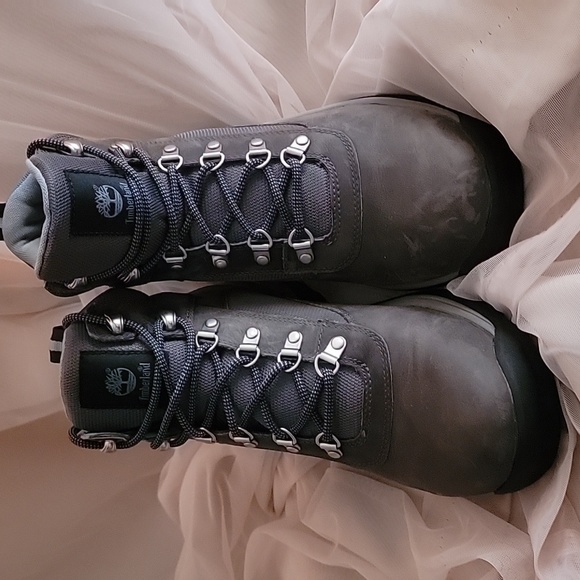 Timberland Women's White Ledge Mid Ankle Hiking Boot Md Grey Full Grain A42KW - Picture 1 of 7